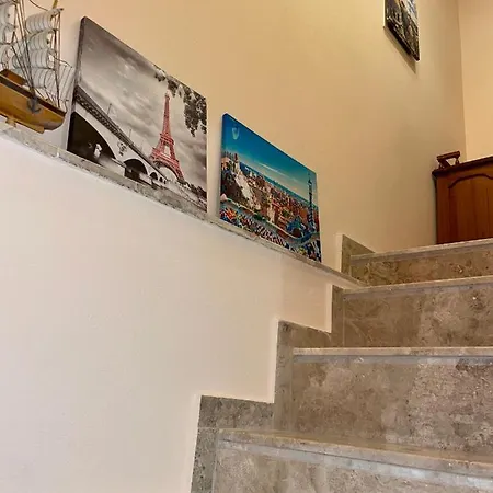 Apartment Rei Skiathos Town